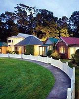 Strahan Village