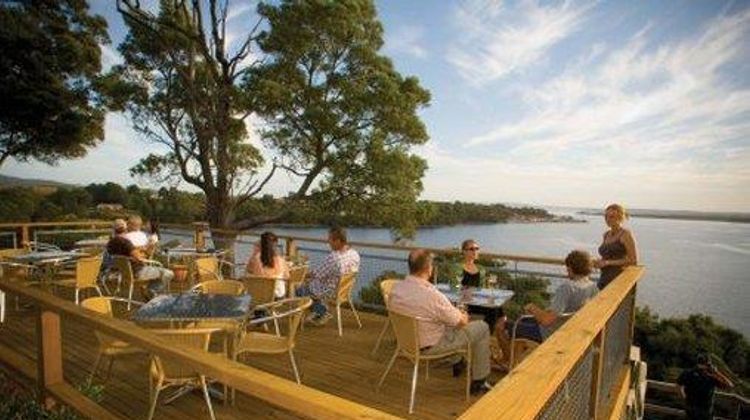Strahan Village Restaurant