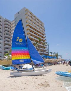 Las Flores Beach Resort