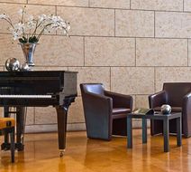 Sorat Insel Hotel Regensburg Lobby