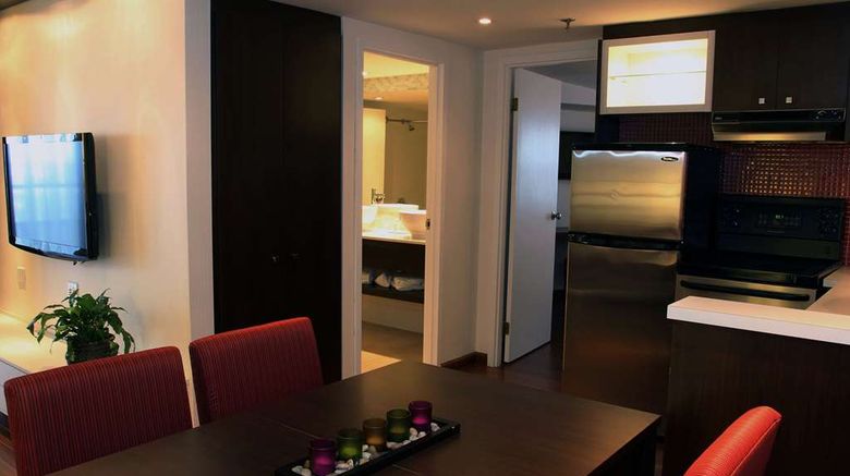 <b>Hotel Classique Suite</b>. Images powered by <a href="https://iceportal.shijigroup.com/" title="IcePortal" target="_blank">IcePortal</a>.