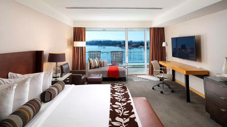 Inn at Laurel Point Suite