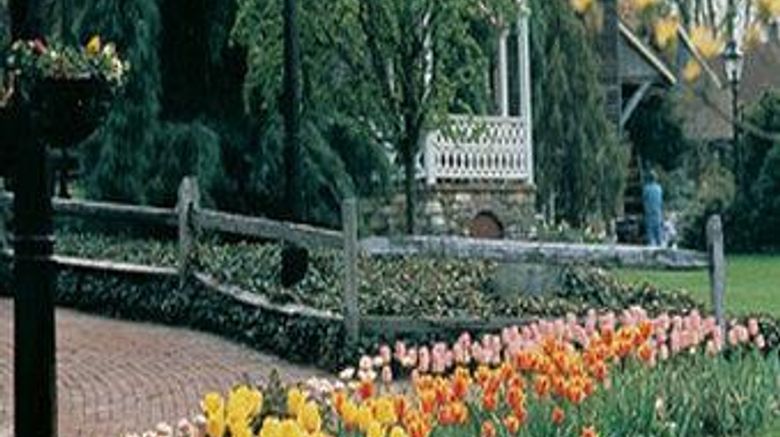 <b>Golden Plough Inn at Peddler's Village Exterior</b>. Images powered by <a href="https://iceportal.shijigroup.com/" title="IcePortal" target="_blank">IcePortal</a>.