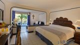 Los Arcos Suites Room