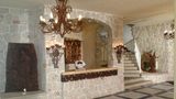 Los Arcos Suites Lobby