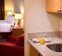 Cambridge Hotel & Conf Center Room