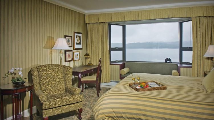 Crest Hotel Room