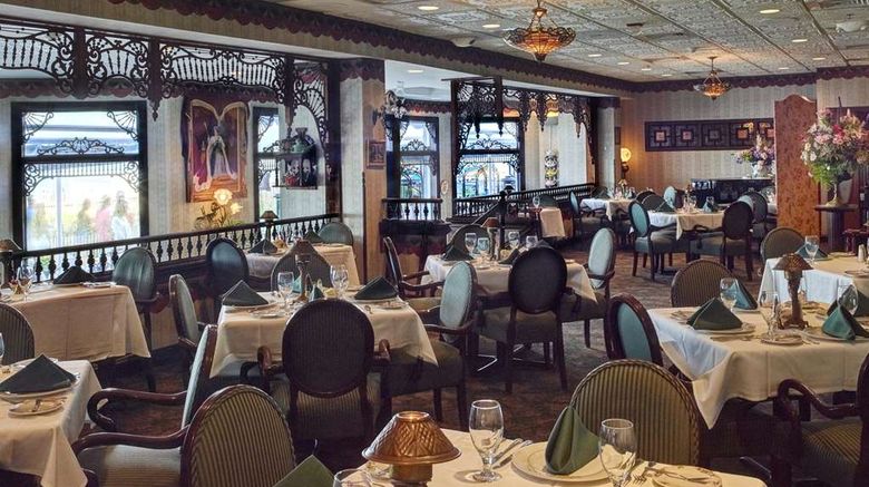 <b>Boardwalk Plaza Hotel Restaurant</b>. Images powered by <a href="https://iceportal.shijigroup.com/" title="IcePortal" target="_blank">IcePortal</a>.