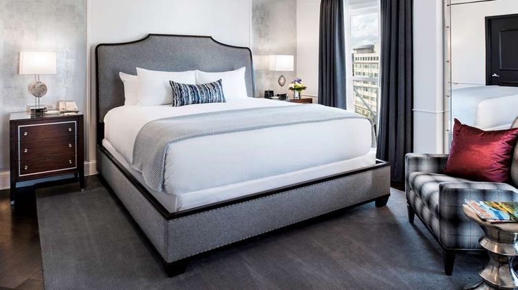 Phoenix Park Hotel Suite