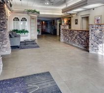 Heritage Inn Hotel & Convention Centre Lobby