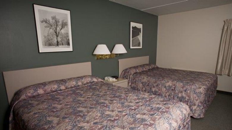 <b>Heritage Inn Hotel & Convention Center Room</b>. Images powered by <a href="https://iceportal.shijigroup.com/" title="IcePortal" target="_blank">IcePortal</a>.