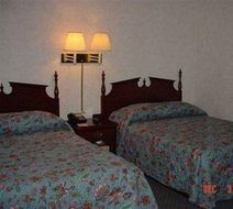 Windsor Park Hotel Room