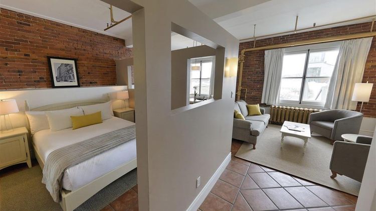 Auberge Saint-Pierre Suite