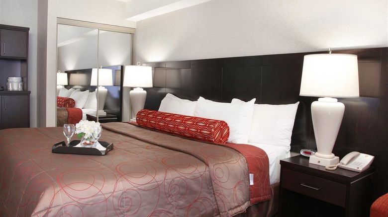 <b>Admiral Inn Room</b>. Images powered by <a href="https://iceportal.shijigroup.com/" title="IcePortal" target="_blank">IcePortal</a>.