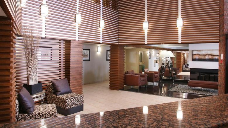 <b>Admiral Inn Lobby</b>. Images powered by <a href="https://iceportal.shijigroup.com/" title="IcePortal" target="_blank">IcePortal</a>.