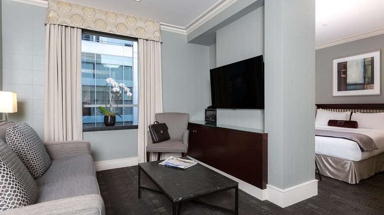 <b>St Regis Hotel Suite</b>. Images powered by <a href="https://iceportal.shijigroup.com/" title="IcePortal" target="_blank">IcePortal</a>.