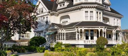 Pendray Inn & Tea House Exterior