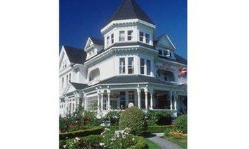 Pendray Inn & Tea House
