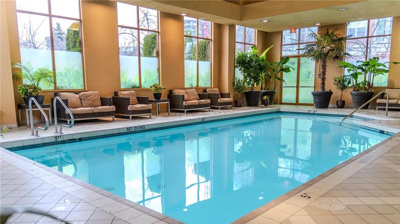 <b>Manteo Resort-Waterfront Hotel & Villas Pool</b>. Images powered by <a href="https://iceportal.shijigroup.com/" title="IcePortal" target="_blank">IcePortal</a>.