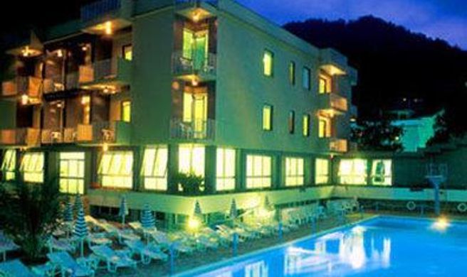 San Pietro Hotel & Residence Exterior