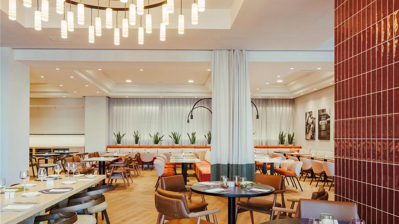 <b>Rafaelhoteles Atocha Restaurant</b>. Images powered by <a href="https://iceportal.shijigroup.com/" title="IcePortal" target="_blank">IcePortal</a>.