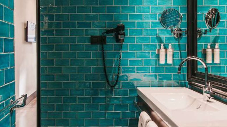 <b>Hotel Pulitzer Barcelona Room</b>. Images powered by <a href=https://www.travelagewest.com/Hotels/Barcelona/