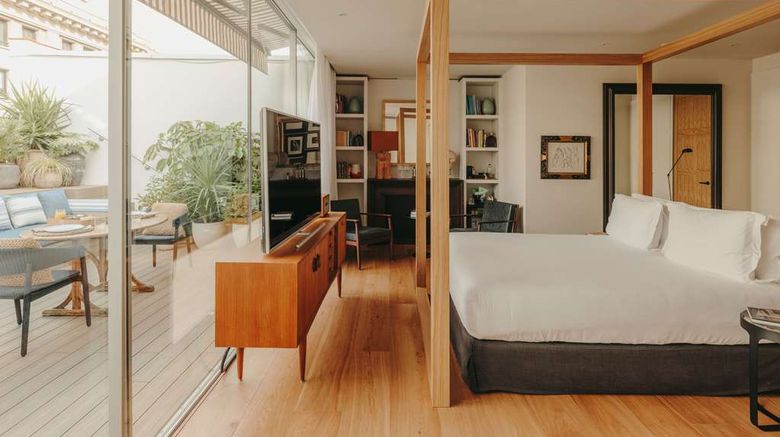 <b>Hotel Pulitzer Barcelona Suite</b>. Images powered by <a href=https://www.travelagewest.com/Hotels/Barcelona/