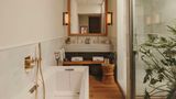 <b>Hotel Pulitzer Barcelona Suite</b>. Images powered by <a href="https://iceportal.shijigroup.com/" title="IcePortal" target="_blank">IcePortal</a>.