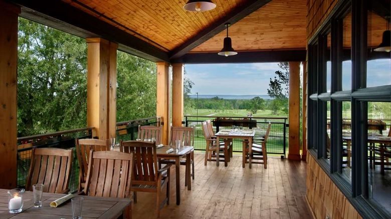 <b>Brookstreet Restaurant</b>. Images powered by <a href="https://iceportal.shijigroup.com/" title="IcePortal" target="_blank">IcePortal</a>.