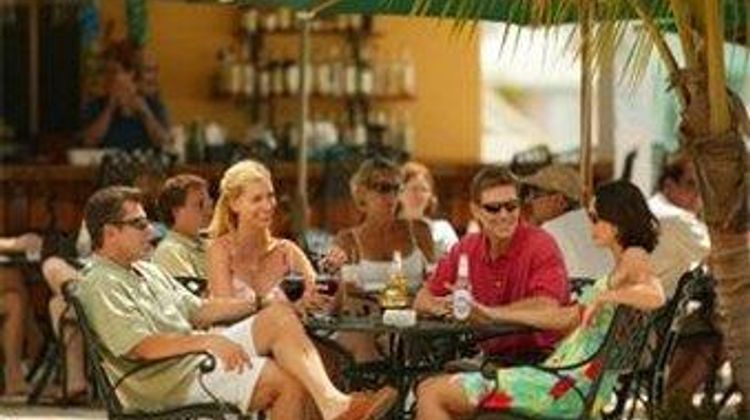 Pelican Bay at Lucaya Restaurant
