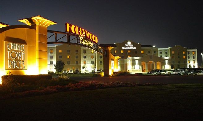 Hollywood Casino at Charles Town Exterior