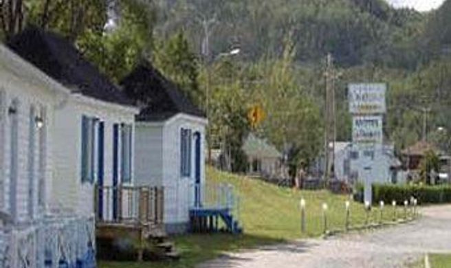 Motel le Vacancier Exterior