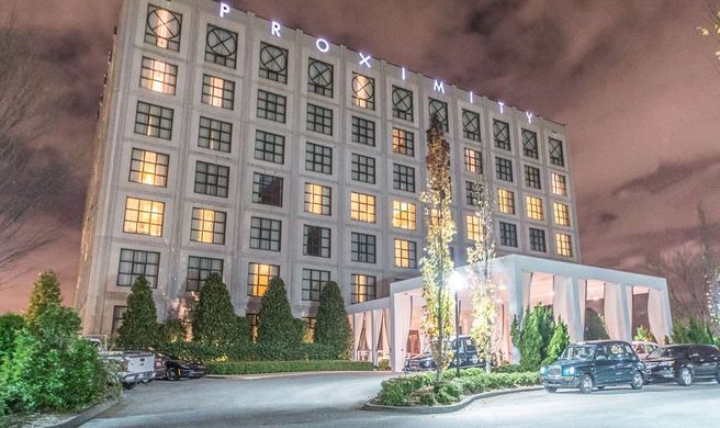 Proximity Hotel Exterior