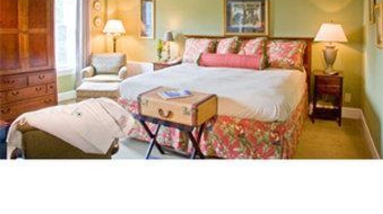 Mid Pines Inn & Golf Club Room
