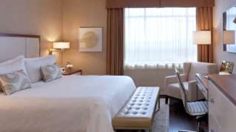 The Lord Nelson Hotel & Suites Room