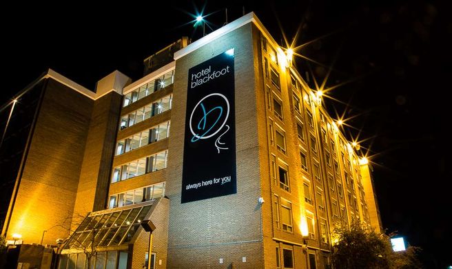 Hotel Blackfoot Exterior