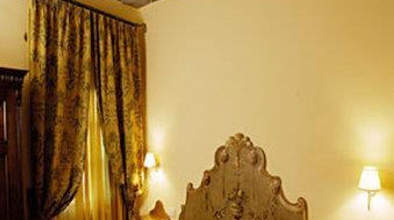 <b>Villa Borgo San Pietro Room</b>. Images powered by <a href="https://iceportal.shijigroup.com/" title="IcePortal" target="_blank">IcePortal</a>.