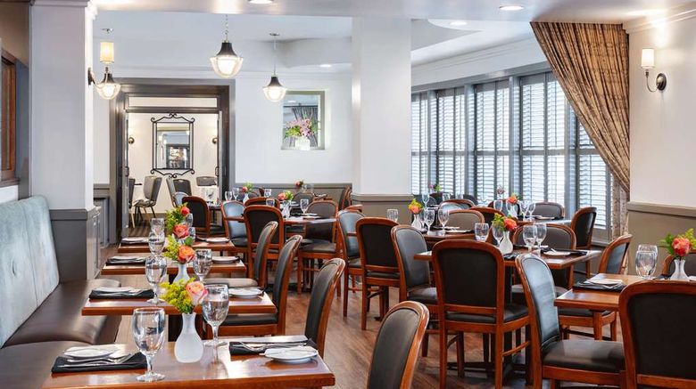 <b>Francis Marion Hotel Restaurant</b>. Images powered by <a href="https://iceportal.shijigroup.com/" title="IcePortal" target="_blank">IcePortal</a>.