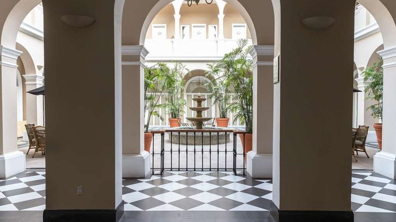 <b>LP Los Portales Hotel Piura Lobby</b>. Images powered by <a href="https://iceportal.shijigroup.com/" title="IcePortal" target="_blank">IcePortal</a>.