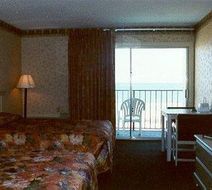 Sea Dunes Oceanfront Inn Room