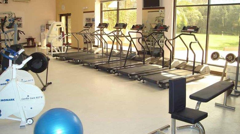 <b>Avari Towers Karachi Health</b>. Images powered by <a href="https://iceportal.shijigroup.com/" title="IcePortal" target="_blank">IcePortal</a>.
