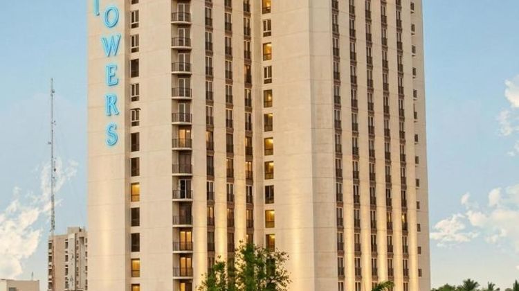 Avari Towers Karachi Exterior