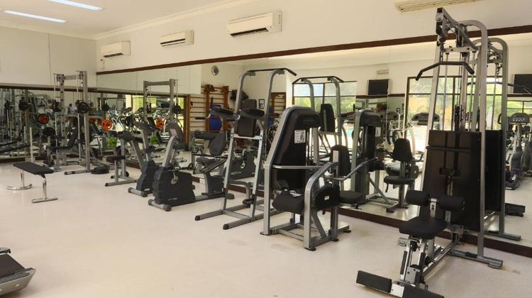 Avari Towers Karachi Health