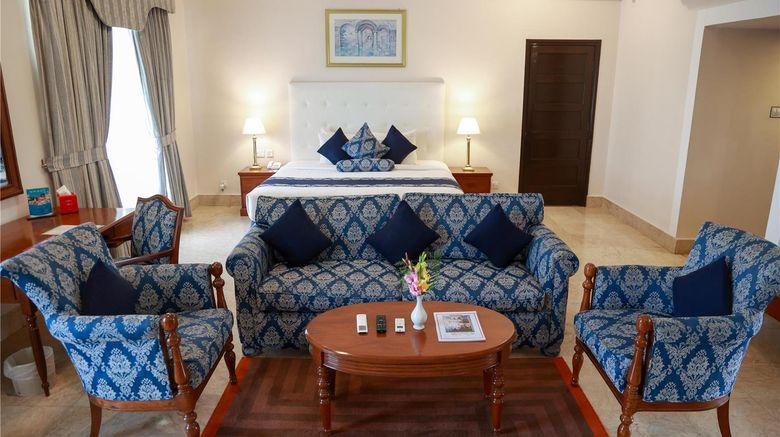 <b>Beach Luxury Hotel Suite</b>. Images powered by <a href="https://iceportal.shijigroup.com/" title="IcePortal" target="_blank">IcePortal</a>.