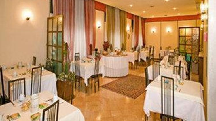 Hotel Bareta Restaurant
