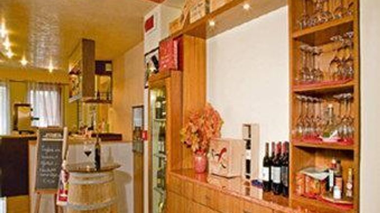 <b>Hotel Bareta Lobby</b>. Images powered by <a href="https://iceportal.shijigroup.com/" title="IcePortal" target="_blank">IcePortal</a>.