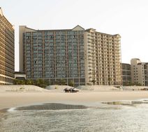 Beach Cove Resort Exterior