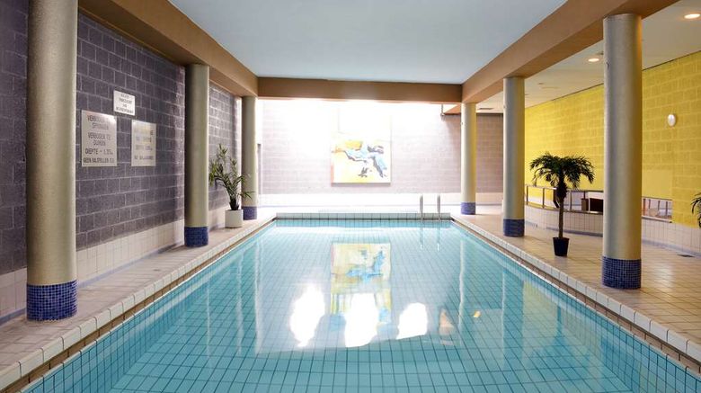 <b>Amrath Grand Hotel de l'Empereur Pool</b>. Images powered by <a href="https://iceportal.shijigroup.com/" title="IcePortal" target="_blank">IcePortal</a>.