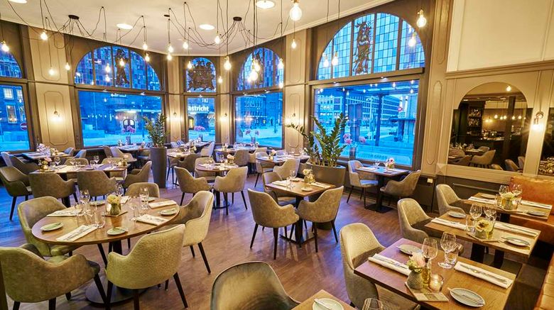 <b>Amrath Grand Hotel de l'Empereur Restaurant</b>. Images powered by <a href="https://iceportal.shijigroup.com/" title="IcePortal" target="_blank">IcePortal</a>.