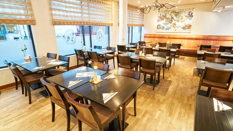 <b>Amrath Grand Hotel Frans Hals Restaurant</b>. Images powered by <a href="https://iceportal.shijigroup.com/" title="IcePortal" target="_blank">IcePortal</a>.